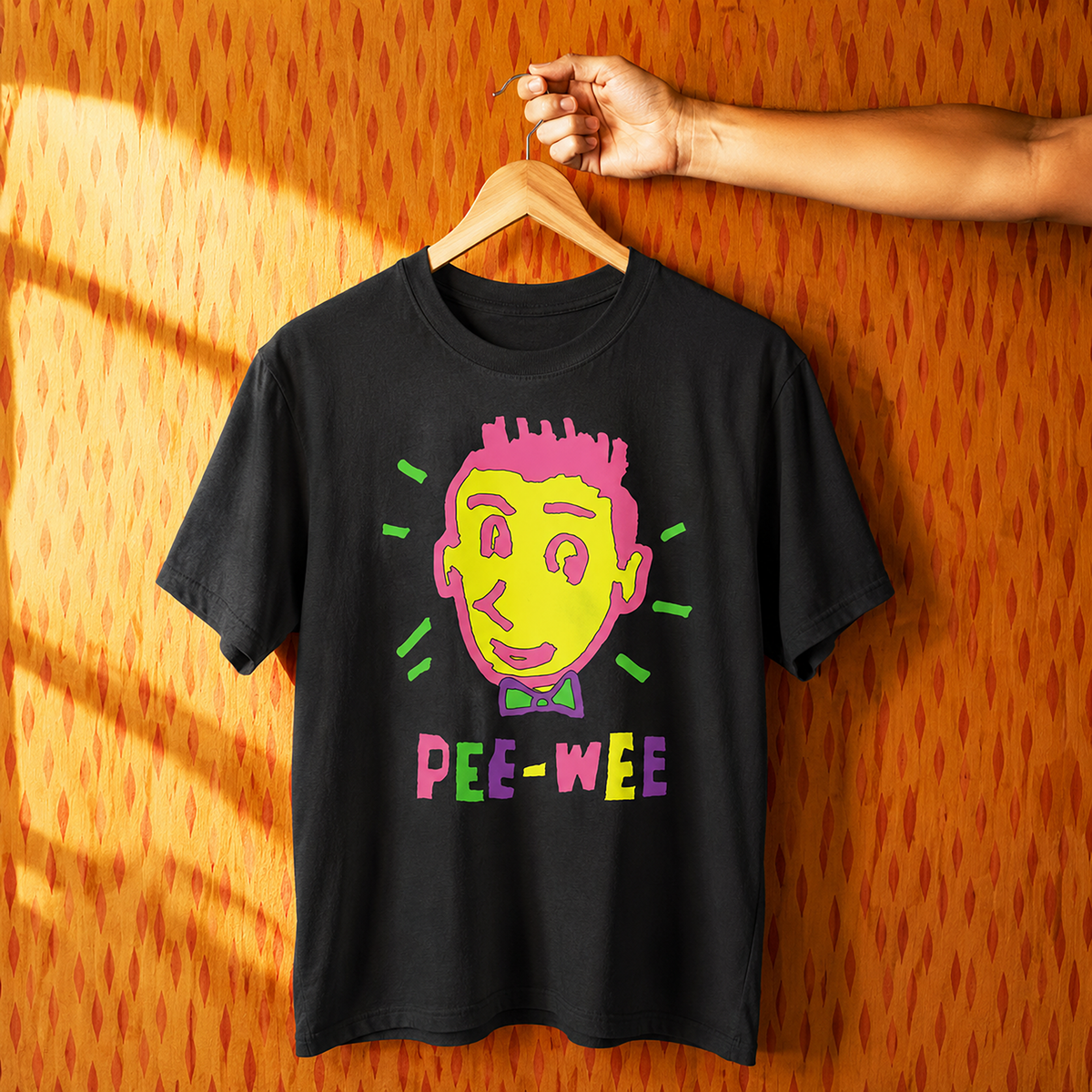 Neon Pee-wee T-shirt, Black